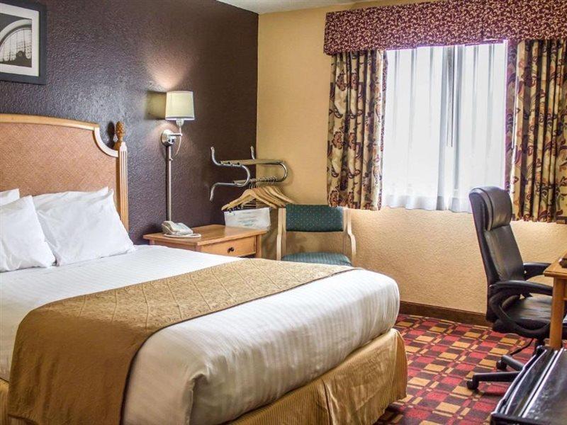 Quality Inn Hall Of Fame Canton Luaran gambar
