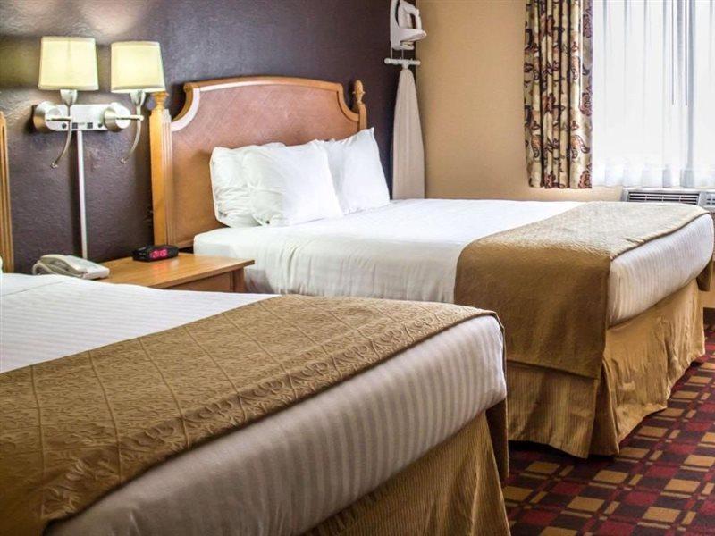 Quality Inn Hall Of Fame Canton Luaran gambar