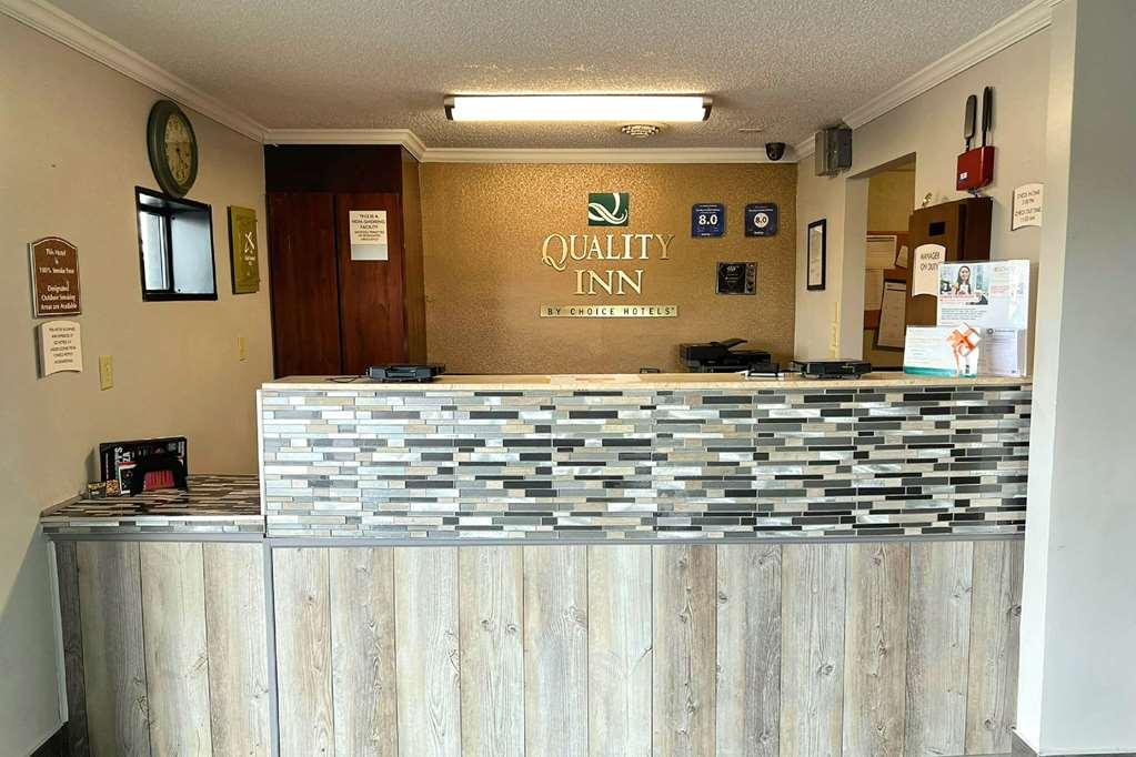 Quality Inn Hall Of Fame Canton Dalaman gambar